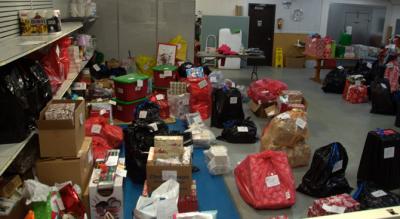 Presents for Needy Families 2013f